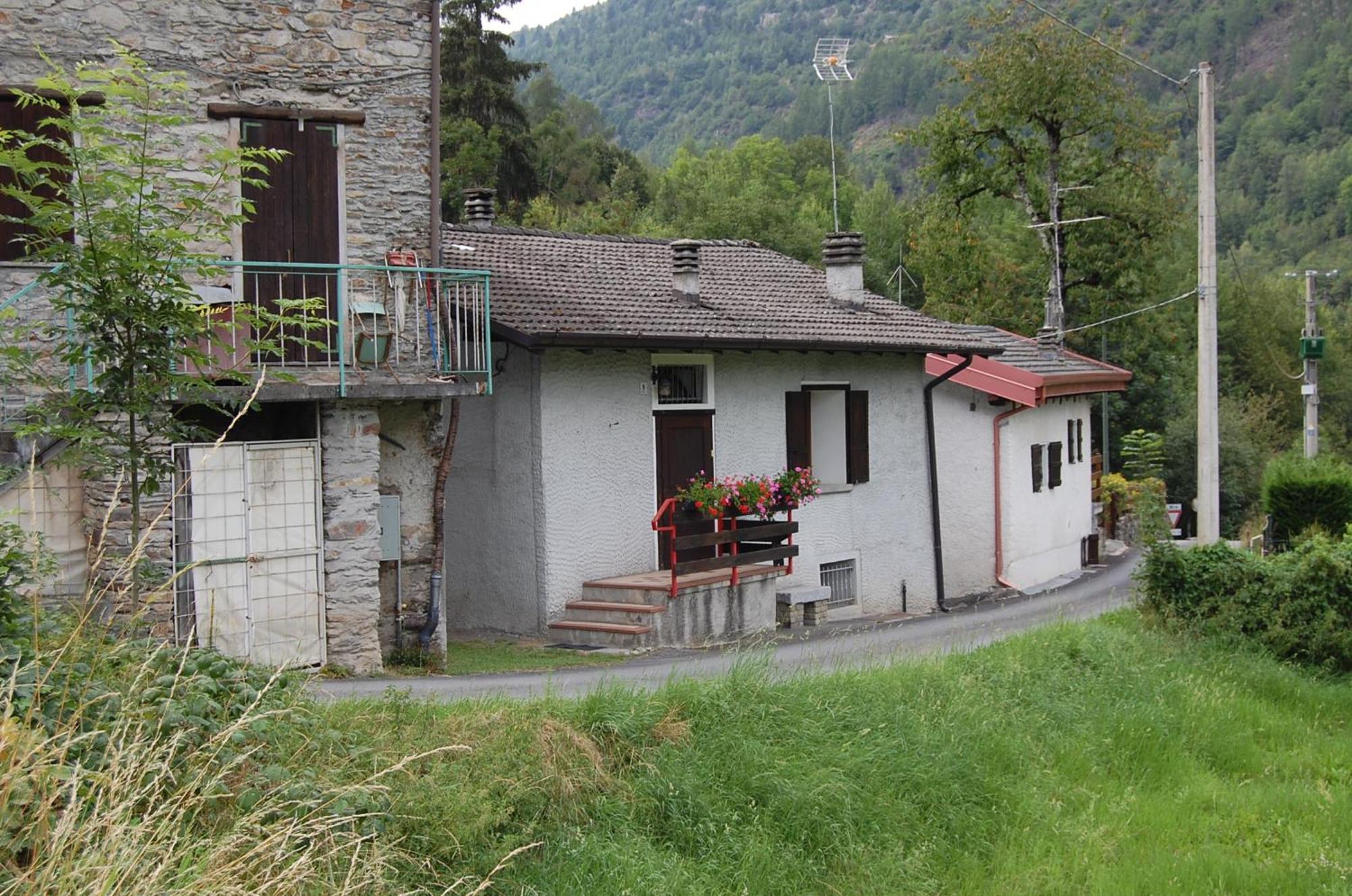 Casa Valentino Villa Corteno Golgi Eksteriør bilde